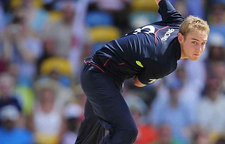 এক ওভারে সর্বাধিক রান দেওয়ার রেকর্ডটি রয়েছে ইংল্যান্ডের স্টুয়ার্ট ব্রডের দখলে। ২০০৭ বিশ্বকাপে ব্রডের এক ওভারে ছয়টা ছয় মারেন যুবরাজ সিং।