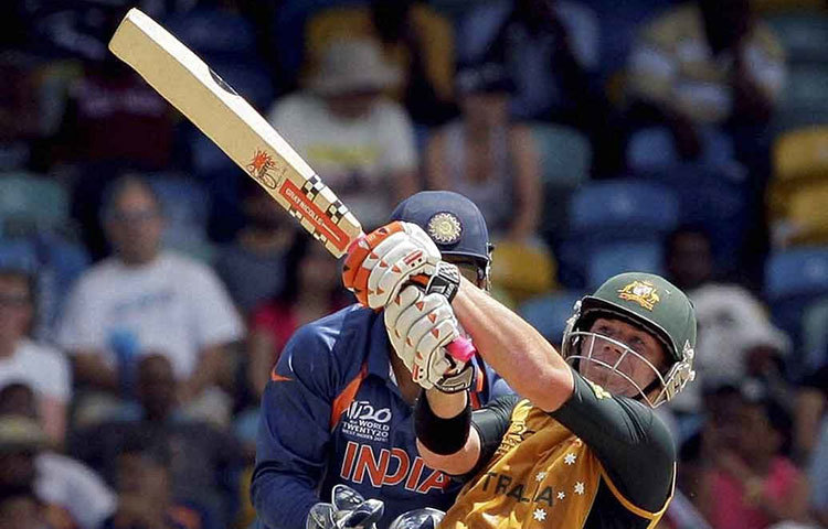 ডেভিড ওয়ার্নার : চার নম্বরে থাকবে পাকিস্তানের বিরুদ্ধে ওয়ার্নারের ১২৮ বলে ১৭৯ রানের ইনিংসটি। গোটা ম্যাচে তিনটি শতরান হলেও ওয়ার্নারের ধারে কাছে ছিল না একটিও।