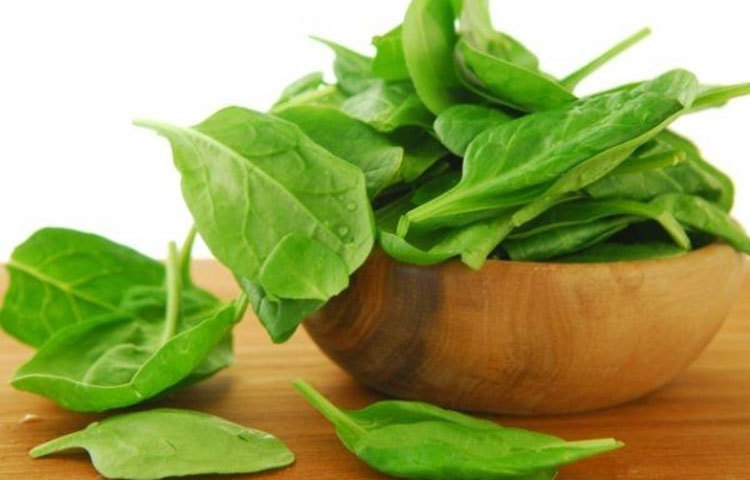 ক্যান্সার, হার্টের সমস্যা, স্ট্রোক, ওবেসিটি কমানোর পাশাপাশি ভুড়ি কমাতেও সাহায্য করে পালং শাকসহ রঙ বেরঙের অন্য সবজি।