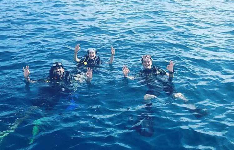 নবদম্পতি জহির খান ও সাগরিকা ঘাটগের অ্যাডভেঞ্চার।