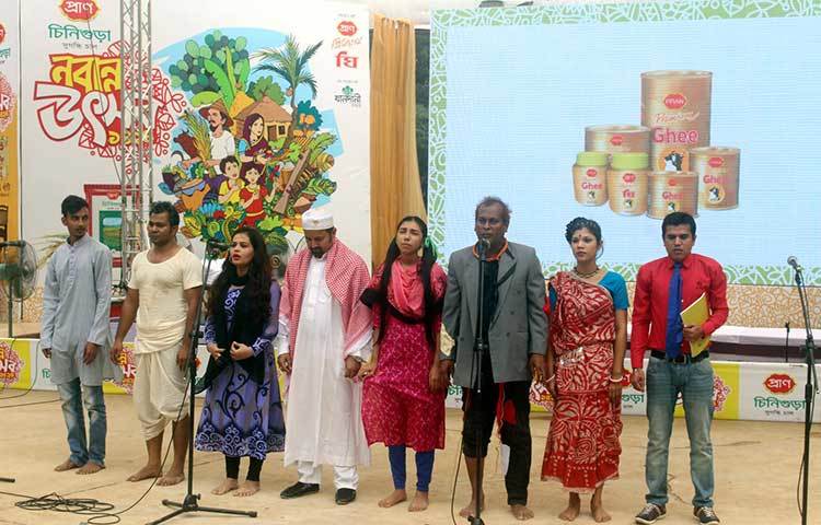 উৎসবের অন্যতম আর্কষণ সাংস্কৃতিক আয়োজন। এর মিডিয়া পার্টনার হিসেবে রয়েছে জাগো নিউজ ও জাগো এফএম। ছবি : বিপ্লব দিক্ষৎ