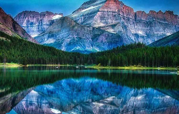 গ্লেসিয়ার ন্যাশনাল পার্ক, মন্টানা-মার্কিন যুক্তরাষ্ট্র : এই পার্কে ১৫০টি গ্লেসিয়ার্স ছিল এক সময়। এখন এর সংখ্যা মাত্র ২৫টি। ১৫ বছর পর সম্ভবত আর একটিও গ্লেসিয়ার দেখা যাবে না এই পার্কে।