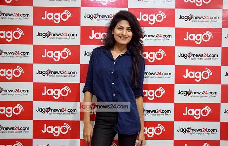 জাগো নিউজের লাইভে তিনি মিস ওয়ার্ল্ড বাংলাদেশ-এর নানা বিষয় নিয়ে কথা বলেন। ছবি : মাহবুব আলম