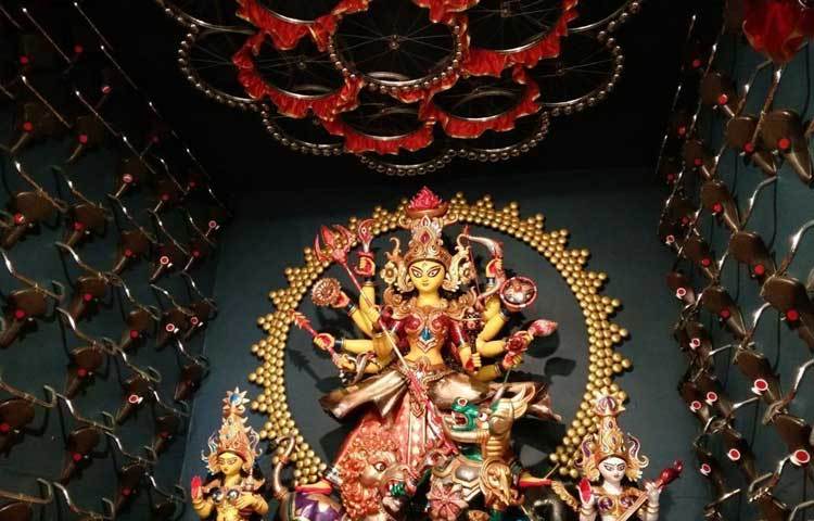 বেলেঘাটা ৩৩ পল্লির প্রতিমা।