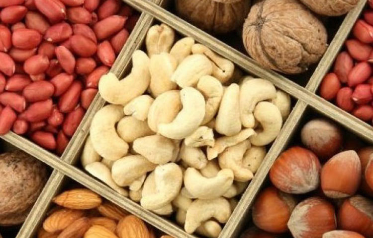 অনেকেই মনে করেন খাবারের সঙ্গে প্রোটিন সাপ্লিমেন্ট মেশানো উচিত নয়। কিন্তু তা সঠিক নয়।