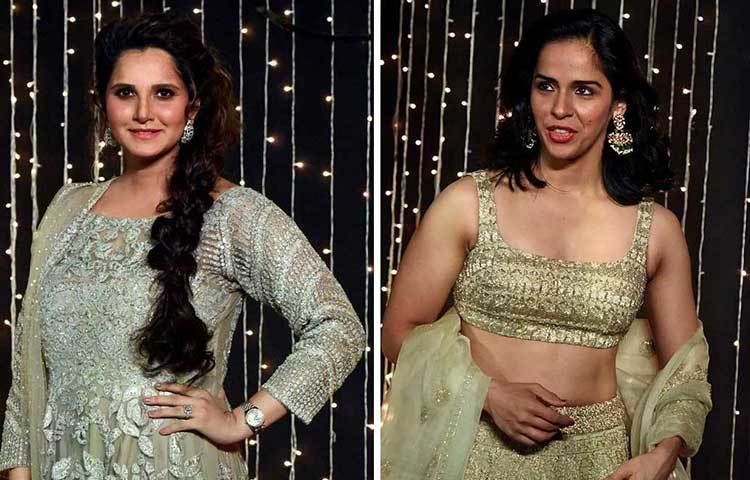 কেবল বলিউডের তারকারাই নন, এই পার্টিতে হাজির ছিলেন খেলার জগতের পরিচিত মুখও। সাইনা নেহওয়াল ও সানিয়া মির্জা দু’জনকেই সাধারণত খেলার জার্সিতে দেখেই অভ্যস্ত আমরা। এই পার্টিতে নজরকাড়া সাজে ধরা দিলেন দু’জনেই।