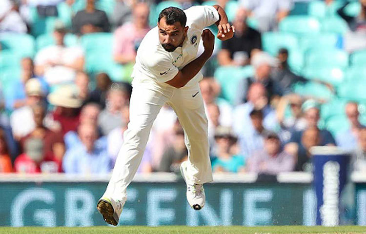 মহম্মদ শামি : কেকেআর-এর গুরুত্বপূর্ণ সদস্য হতে পারেন শামি। যদি তাকে না পাওয়া যায় সে ক্ষেত্রে পরবর্তী পছন্দ হতে পারেন মোহিত শর্মা বা জয়দেব উনাদকট।