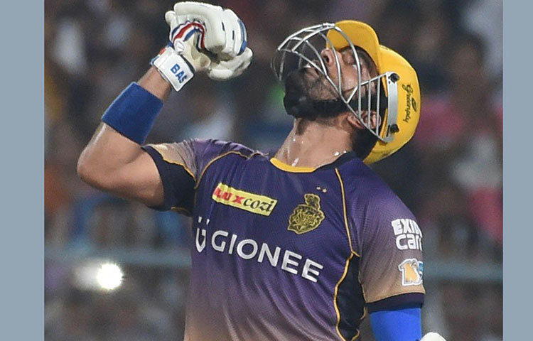 রবিন উথাপ্পা : টি-টোয়েন্টি পক্ষে আদর্শ ক্রিকেটার। যদিও বর্তমানে ভারতীয় দলে সুযোগ নেই। আইপিএলকে সামনে রেখে জাতীয় দলে ঢোকার চেষ্টা করবেন।