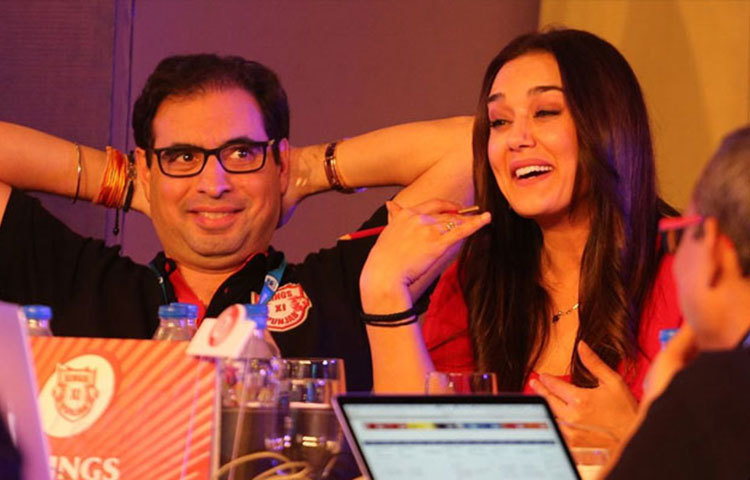 জয়পুরে নিলামে পাঞ্জাব ফ্র্যাঞ্চাইজির কাছে সবচেয়ে বেশি টাকা রয়েছে। প্রীতির দলের হাতে আছে ৩৬.২০ কোটি।