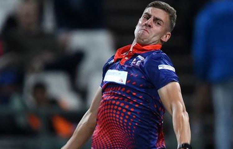 আনরিচ নরজে : দলে সুনীল নারাইন, আন্দ্রে রাসেল, কার্লোস ব্রেথওয়েটের মতো বিদেশি অলরাউন্ডার থাকায় আনরিচকে প্রথম একাদশে দেখাটা বেশ কঠিন হবে বলেই মনে করা হচ্ছে।