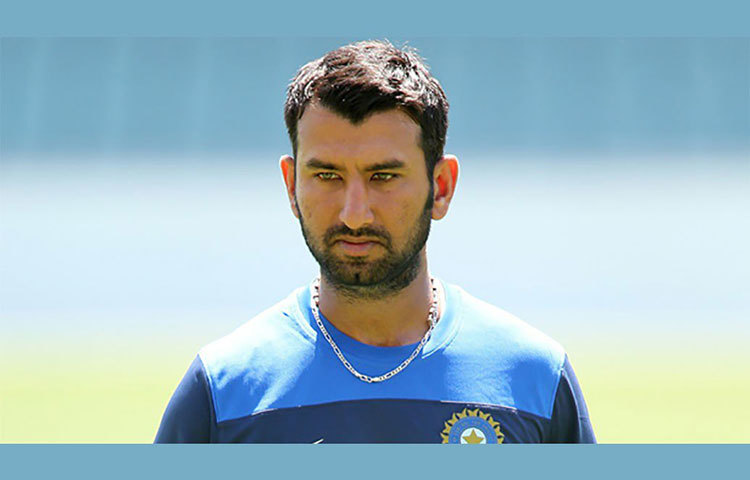 গতবারের আইপিএলে তাকে কিনতে ১ কোটি টাকা খরচ করেছিল কিংস ইলেভেন পাঞ্জাব। তবে ব্যাট হাতে একেবারেই ব্যর্থ হন মনোজ তিওয়ারি। ৫ ম্যাচে মাত্র ৪৭ রান করেছিলেন তিনি। এবারের নিলামে নিজের বেস প্রাইস ৫০ লাখ টাকা করলেও কোনো ক্রেতা পাননি মনোজ।