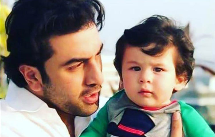 রণবীরের সঙ্গে তৈমুর।