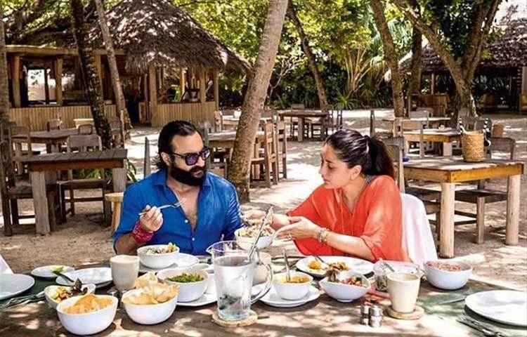 সাইফ ও কারিনা সেখানে একটি অ্যাড ফিলমের জন্য শুট করতে গিয়েছেন।