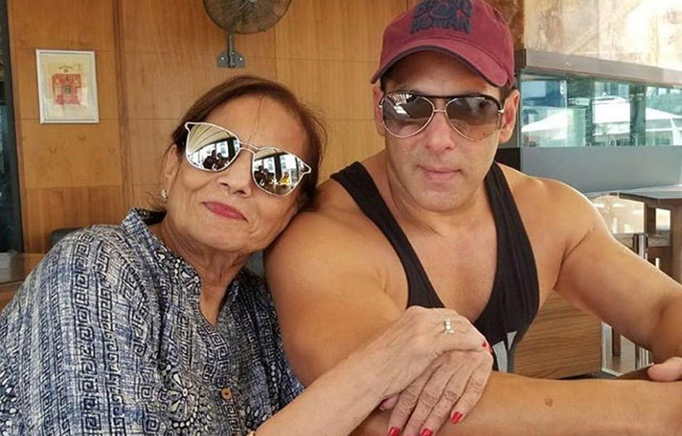 সালমান খানের মা, সালমা খানের আসল নাম সুশীলা চরক।