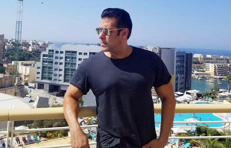 এ যাবৎ তার অভিনীত প্রায় ১৫টি ছবিতে সালমান খানের চরিত্রের নাম হয় ‘প্রেম’। এই যাত্রা শুরু হয় ‘ম্যায়নে প্যার কিয়া’ ছবি দিয়ে।