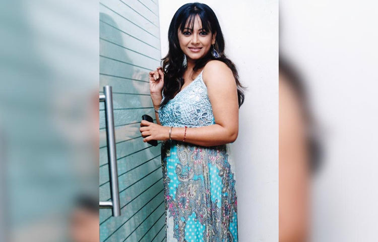 এছাড়াও বহু বিজ্ঞাপনে কাজ করেছেন শ্রীলেখা।