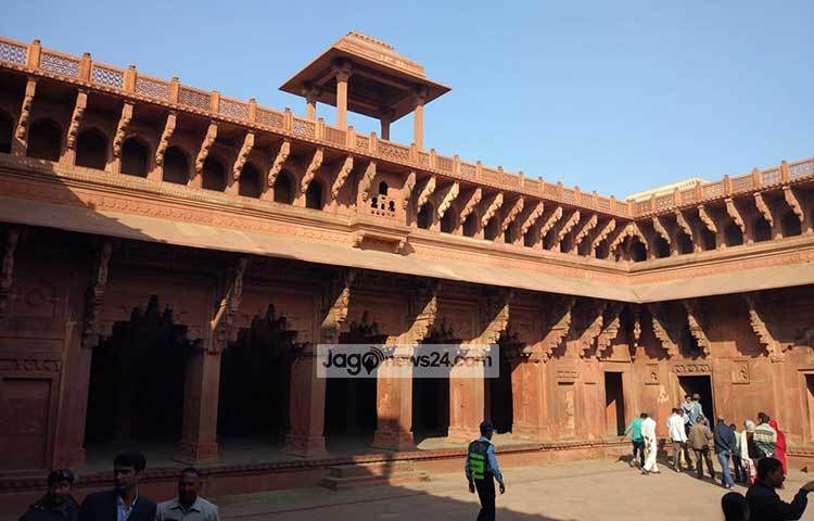 ১৫২৬ সালে দিল্লী জয়ের পর সম্রাট বাবর আগ্রা দুর্গে অবস্থান করেন। ছবি : জাগো নিউজ