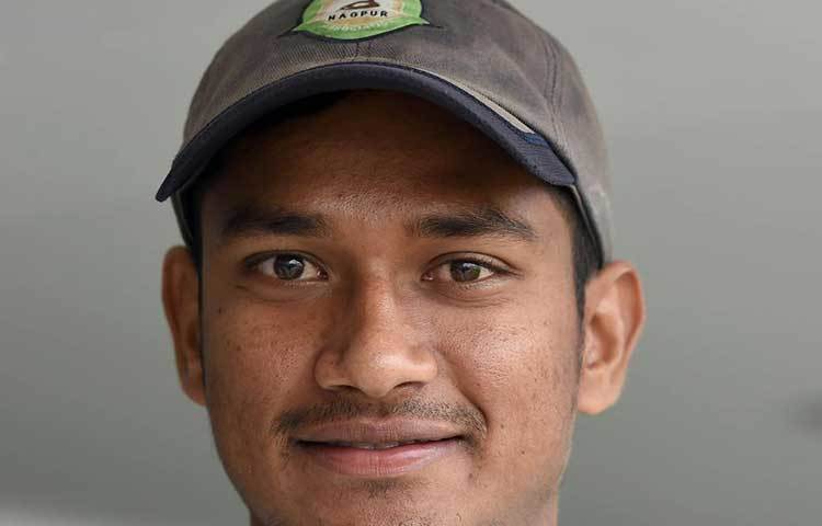 অপূর্ব ওয়াংখেড়ে : ২০ লাখ টাকার বিনিময় এই ব্যাটসম্যানকে দলে নিয়েছে কেকেআর।