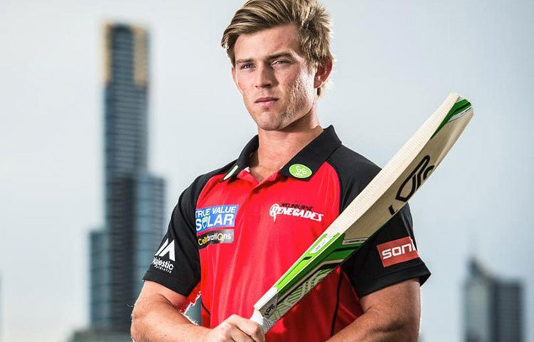 বেন ম্যাকডার্মট : ২০১৪ সালে ১৮ জানুয়ারি ব্রিসবেন হিটের হয়ে টি-টোয়েনটি ডেবিউ করেন তিনি। বেন অস্ট্রেলিয়ার ক্রিকেটার ক্রেগ ম্যাকডার্মটের ছেলে।