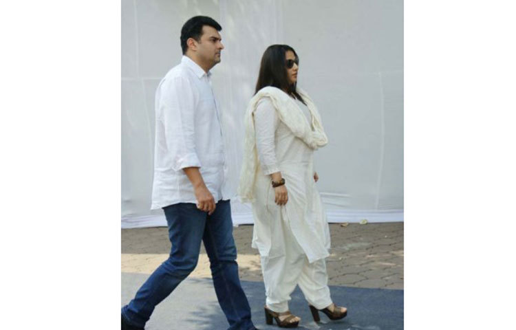 শ্রীদেবীর শেষ বিদায়ে এসেছিলেন বিদ্যা বালান।