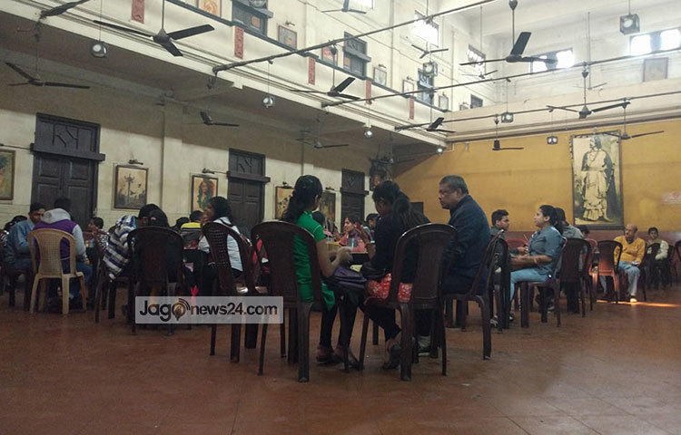 ভারতের উত্তর কলকাতার বইপাড়া কলেজ স্ট্রিট চত্বরে এই কফি হাউজটি অবস্থিত। ছবি : জাগো নিউজ