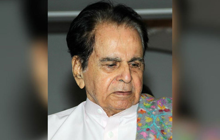 হলিউডের চিরায়ত ক্লাসিক ‘লরেন্স অফ অ্যারাবিয়া’ ছবিতে অভিনয় করার কথা ছিল দীলিপ কুমারের। কিন্তু ছবিতে অভিনয় করতে রাজি হননি অভিনেতা।