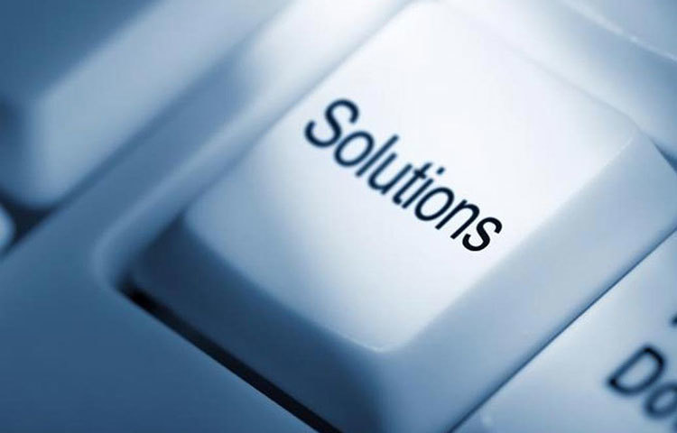 সমস্যা সবার জীবনে আসে। সমস্যার সমাধান খুঁজে বের করি আমরা সবাই। কিন্তু অসুখী মানুষরা সমস্যার সমাধান খোঁজার বদলে সমস্যা আরো বড় করে দেখেন। অন্যের জীবনেও এরা সমস্যা নিয়ে আসেন।