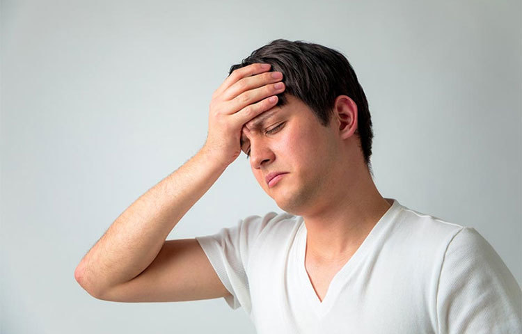 সারাদিন ঝিমুনি ভাব ও ঠান্ডা ঘাম হওয়া।