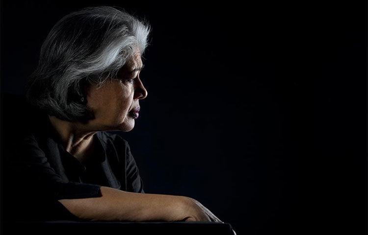 অনেক দিন ধরে অনিদ্রায় ভুগলে চিকিৎসকের পরামর্শ নিন।