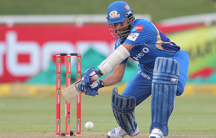 শচীন টেন্ডুলকার একমাত্র ভারতীয়, যিনি আইপিএল-এ ‘প্লেয়ার অফ দ্য সিরিজ অ্যাওয়ার্ড’ পেয়েছেন।