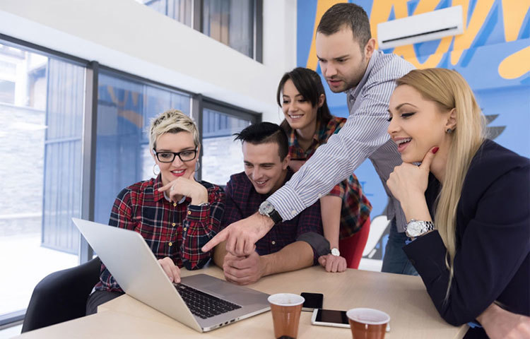 অফিসে কোনো সমস্যা সৃষ্টি হলে সক্রিয় থাকুন।