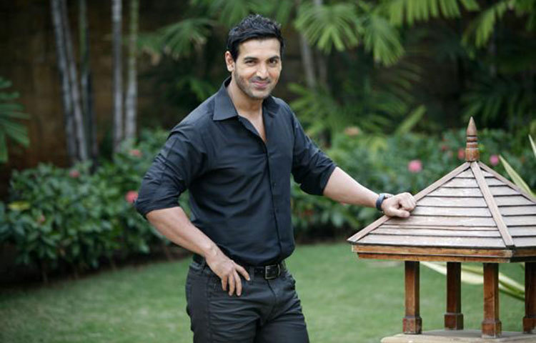 জন আব্রাহাম : বলিউডের অন্যতম সেরা অভিনেতা জন আব্রাহামের প্রথম চলচ্চিত্র ‘জিসম’।