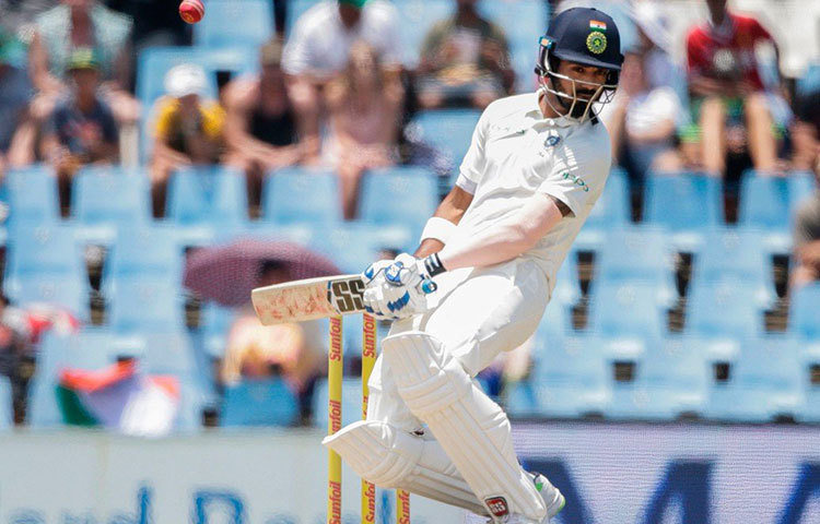 লোকেশ রাহুল : ১১ কোটি টাকার বিনিময়ে রাহুলকে দলে নিয়েছে কিঙ্গস ইলেভেন পাঞ্জাব।