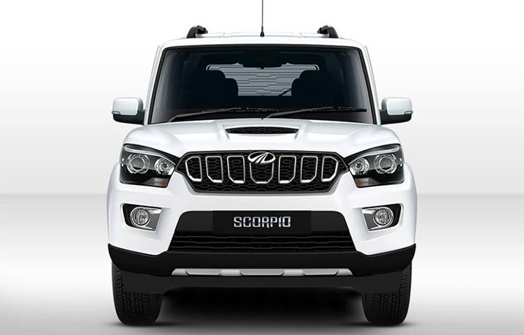 মাহিন্দ্রা স্করপিও : গুজরাটের মুখ্যমন্ত্রী থাকাকালীন নরেন্দ্র মোদী মাহিন্দ্রা স্করপিও গাড়িতে চড়তেন।