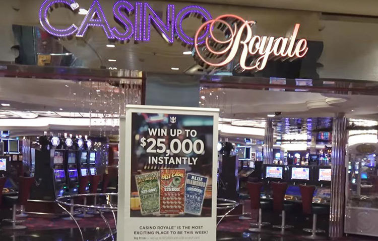 ২২ তলা এই জাহাজটিতে রয়েছে ১৬টি ডেক এবং ২,৭০০টি বিলাসবহুল কেবিন। মোট ৬,৩০০ যাত্রী বহনে সক্ষম জাহাজটিতে রয়েছেন মোট ২,১০০ জন কর্মী।