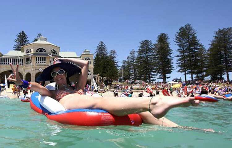 পার্থ : অস্ট্রেলিয়ার এই স্থানটিতে সব সময় দর্শনার্থী ও ভ্রমণকারীদের ভিড় লেগেই থাকে।