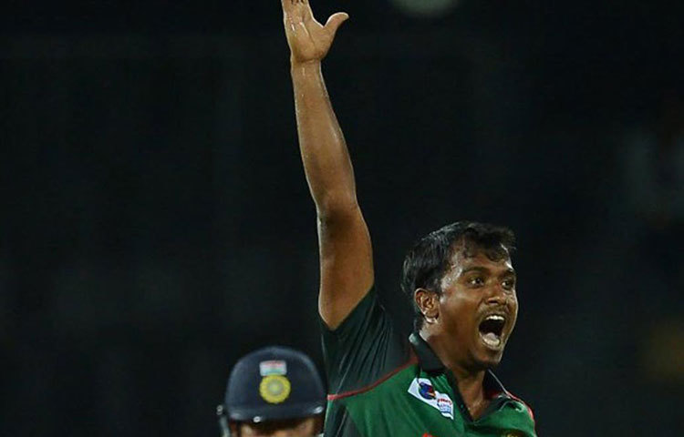 রুবেল হোসেন : বল হাতে গোটা টুর্মানেন্টেই আগুন ঝড়িয়েছেন রুবেল। ভারতীয় ব্যাটিং ঝড় থামাতে নিজের চেনা ছন্দে ফাইনালে খেলতে হবে রুবেলকে।