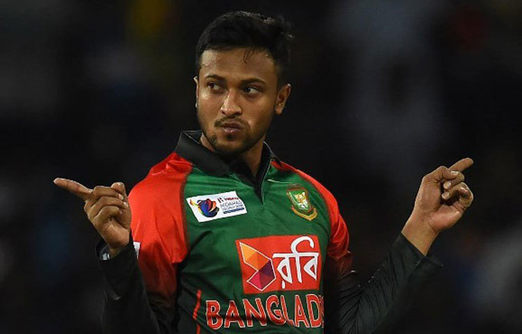 সাকিব আল হাসান : অধিনায়ক সাকিবই বড় ভরসা হতে চলেছে বাংলাদেশের এই দিনের ম্যাচে। সাকিবের অল রাউন্ড পারফরম্যান্সের উপর অনেকটা নির্ভর করবে বাংলাদেশের সাফল্য।