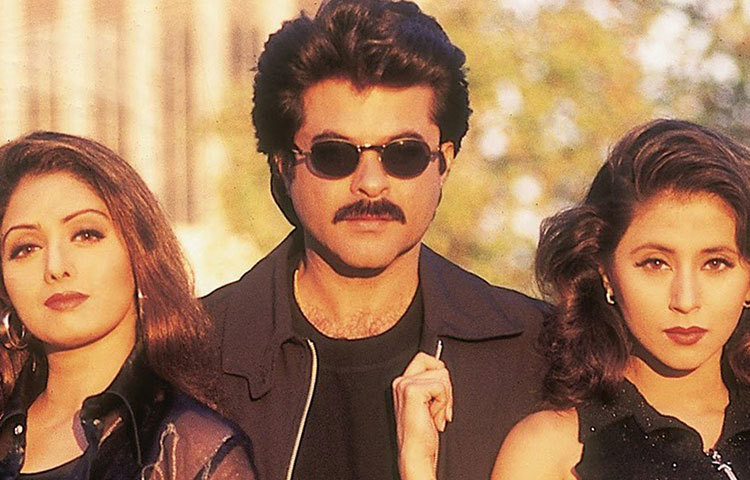 জুদাই (১৯৯৭) : রাজ কানওয়ারের ‘জুদাই’ ছবিতে এক লোভী গৃহবধূর চরিত্রে শ্রীদেবীর অভিনয় ছিল দুর্দান্ত। ছবিটিতে নেগেটিভ চরিত্রে অভিনয় করতে দেখা যায় শ্রীদেবীকে।