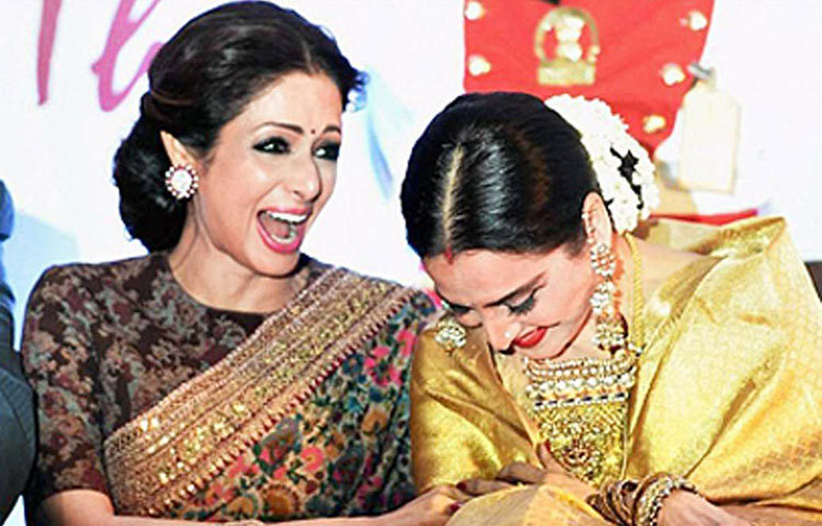 যশ চোপড়া স্মৃতি পুরস্কার অনুষ্ঠানে রেখার সঙ্গে।