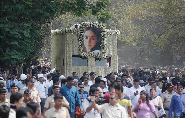 চিরনিদ্রায় সুপারস্টার শ্রীদেবী।