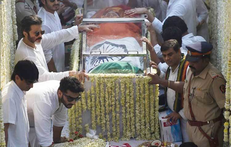 সঙ্গে ‘চোরও কা রাজা’ অনিল কাপুর।