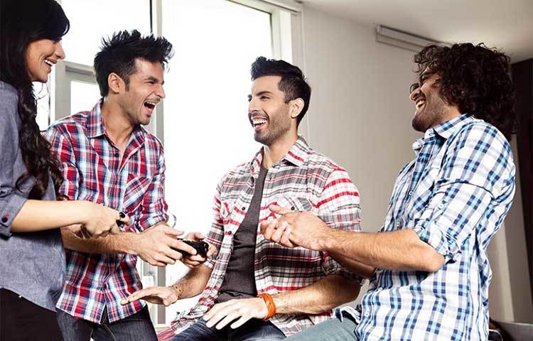 সময় করে বন্ধুদের সঙ্গে সময় কাটান, পোষ্য থাকলে তার সঙ্গে সময় কাটাতে পারেন।