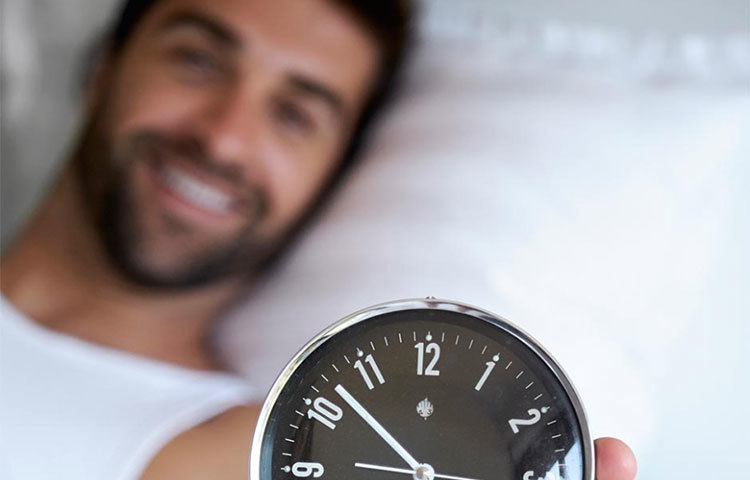 সকালে ঘুম থেকে তাড়াতাড়ি উঠুন।