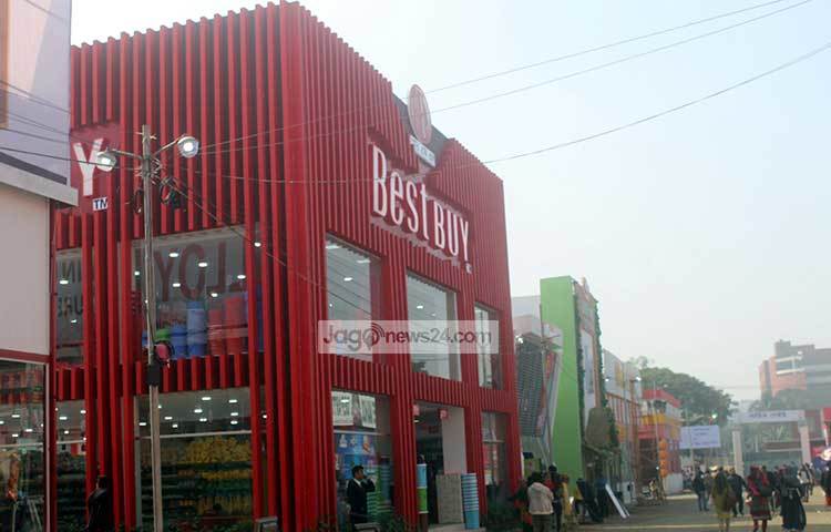 নান্দনিক নির্মাণ শৈলীতে তৈরি করা হয়েছে ‘বেস্ট বাই’-এর স্টল। ছবি : বিপ্লব দিক্ষিৎ