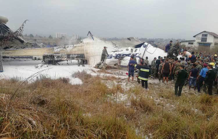নেপালের ত্রিভুবন ইন্টারন্যাশনাল এয়ারপোর্টের পূর্ব দিকে বিমানটি বিধ্বস্ত হয়েছে বলে প্রতিবেদনে উল্লেখ করা হয়েছে।
