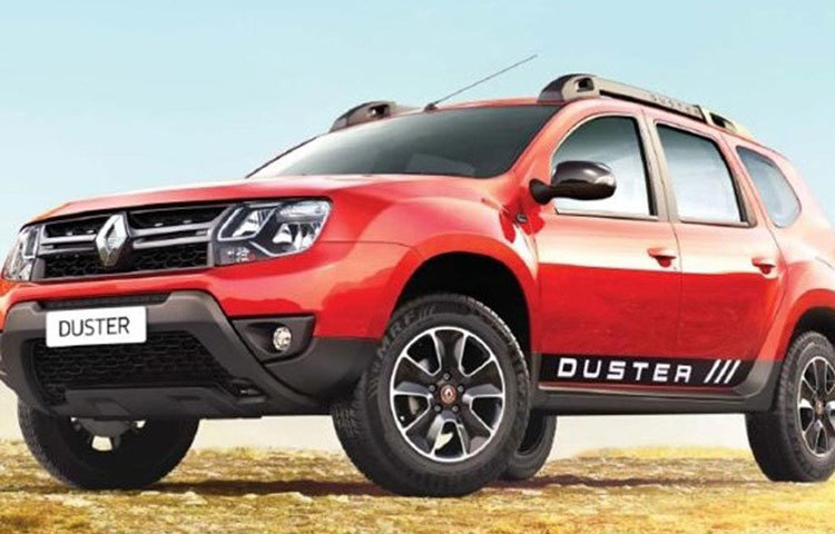 বিরাটের গ্যারেজে সবচেয়ে কম দামের গাড়ি একটি রেনো ডাস্টার। ২০১২ সালে শ্রীলঙ্কায় ওয়ান ডে সিরিজে ‘ম্যান অব দ্য সিরিজ’ হওয়ার পর এই গাড়িটি পুরস্কার পেয়েছিলেন তিনি। গাড়িটির দাম প্রায় ১৪ লাখ টাকা।