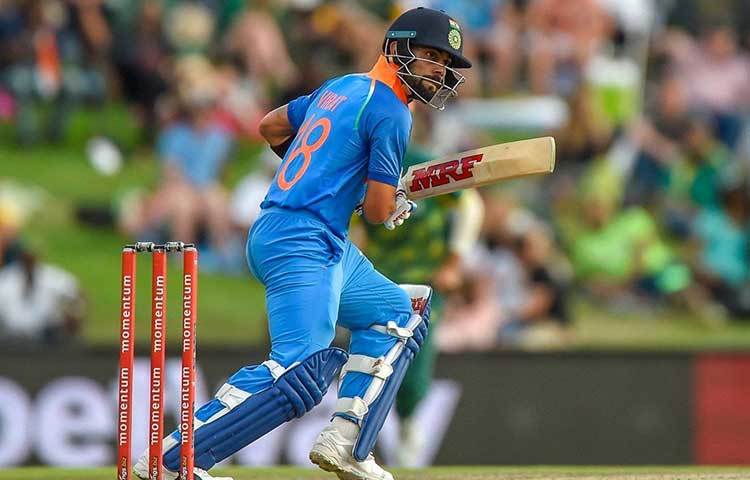 অধিনায়ক হিসাবে কোনো দ্বিপাক্ষিক সিরিজে সর্বোচ্চ রানের রেকর্ডও এখন বিরাটের দখলে। এতোদিন এই রেকর্ড ছিল জর্জ বেইলির নামে। ২০১৩-১৪ সালে ভারতের বিরুদ্ধে ৪৭৮ রান করেছিলেন বেইলি।