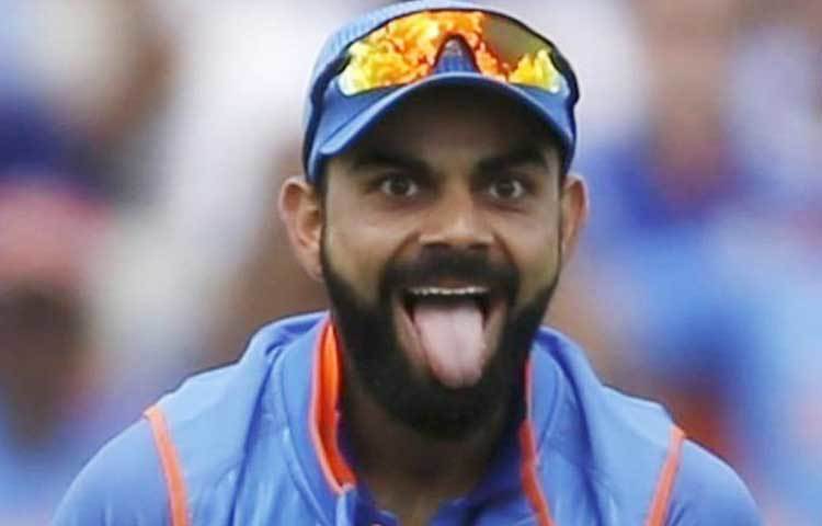 বিরাট কোহালি : ২০১৭ সালে চ্যাম্পিয়ান্স ট্রফির সেমিফাইনালে বাংলাদেশের বিরুদ্ধে ম্যাচে কেদার যাদবের বলে মুশফিকুর রহিম কোহলির হাতে ক্যাচ দিয়ে ফিরে যান। ভেঙে যায় মুশফিকুর-তামিমের জুটি। মুশফিকুরের ক্যাচ নিয়েই জিভ বার করে (অনেকটা ঠিক আইনস্টাইনের জিভ বার করা সেই ছবিটার মতো ভঙ্গিতে) সেলিব্রেট করেন কোহলি।