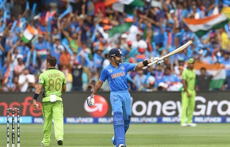 পাকিস্তানের বিরুদ্ধে ২টি ওডিআই সেঞ্চুরিও আছে বিরাটের। একদিনের ক্রিকেটে কোহালির সর্বোচ্চ রান ১৮৩। এই ইনিংসটি কোহালি খেলেন পাকিস্তানের বিরুদ্ধেই। ঢাকায়, এশিয়া কাপের ম্যাচে, ২০১২ সালে।